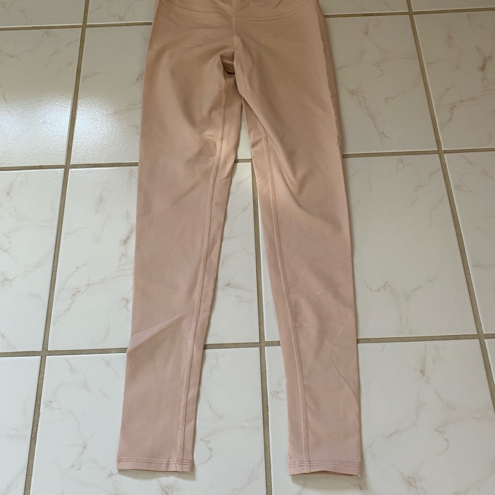 Alo yoga nude colored leggings
